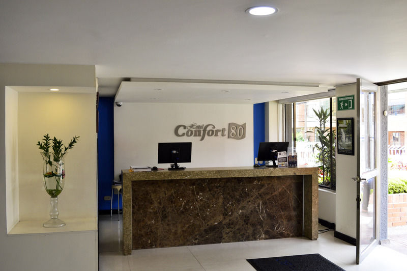 Confort 80 Zona Rosa Hotel 3*